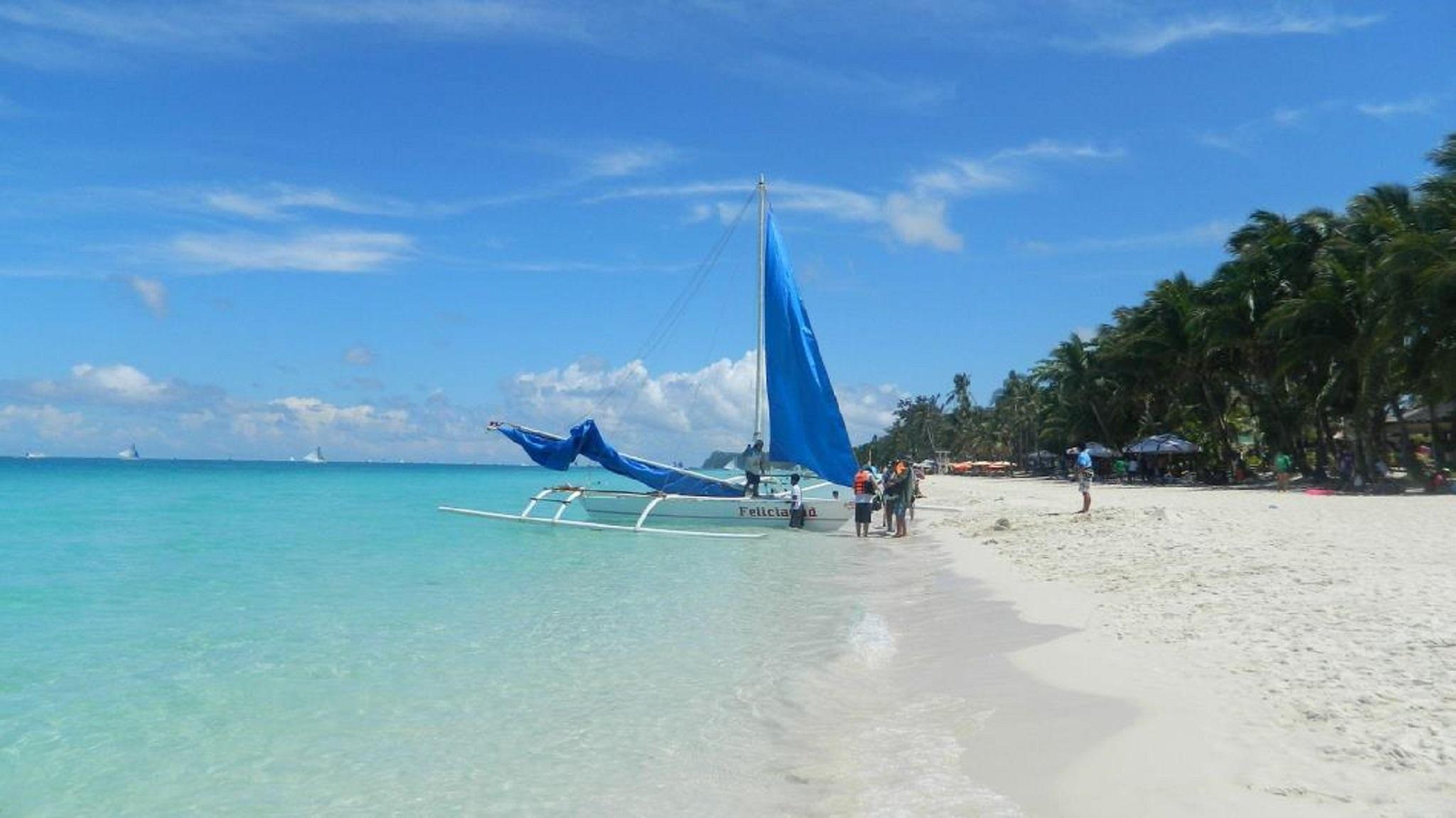 La Carmela De Boracay 3*