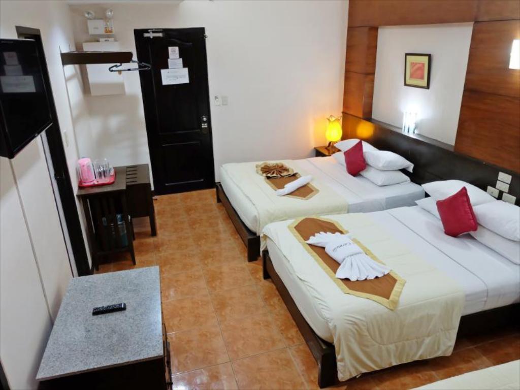 Hotel La Carmela De Boracay 3*