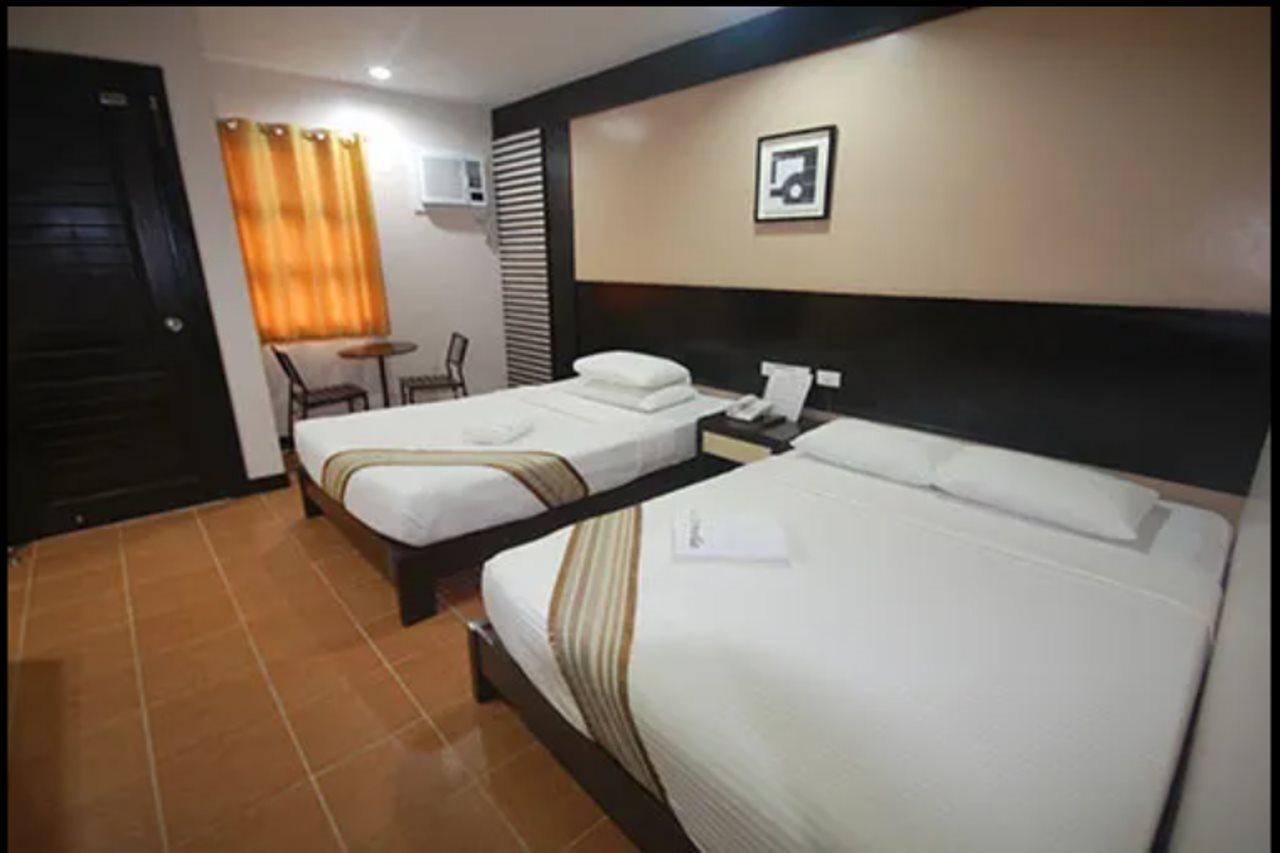 Hotel La Carmela De Boracay 3*